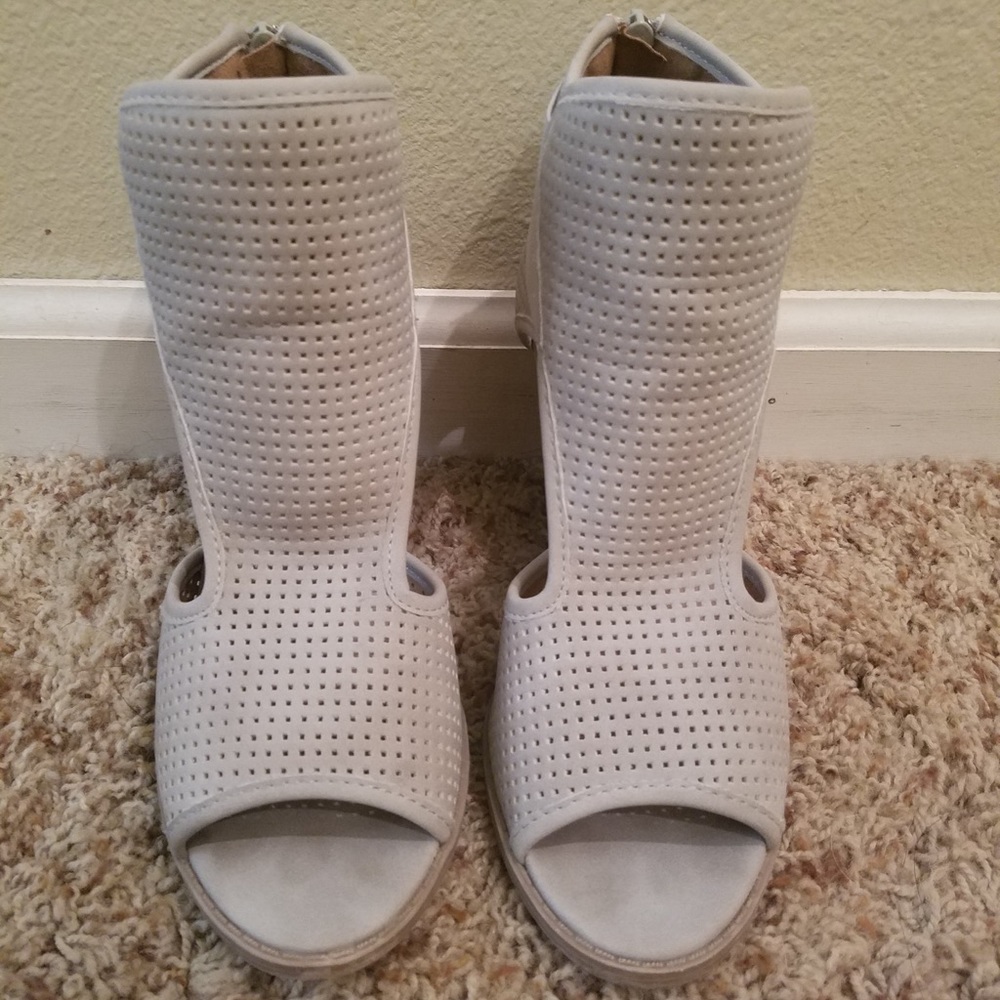 Qupid booties